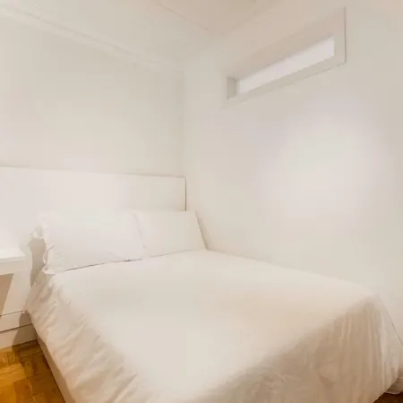 Your Place In Appartement Lissabon