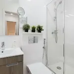 Your Place In * Lizbona